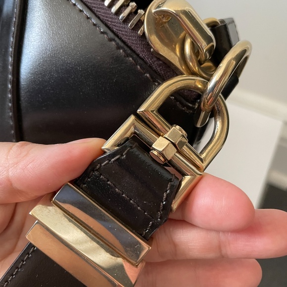 GIVENCHY Dark Brown Medium Antigona Bag - Picture 8 of 16